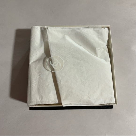 CHANEL P96 Gold Lattice Cuff Bracelet $1800 - Picture 13 of 14